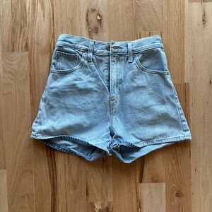 Levi's High Rise Mom Shorts